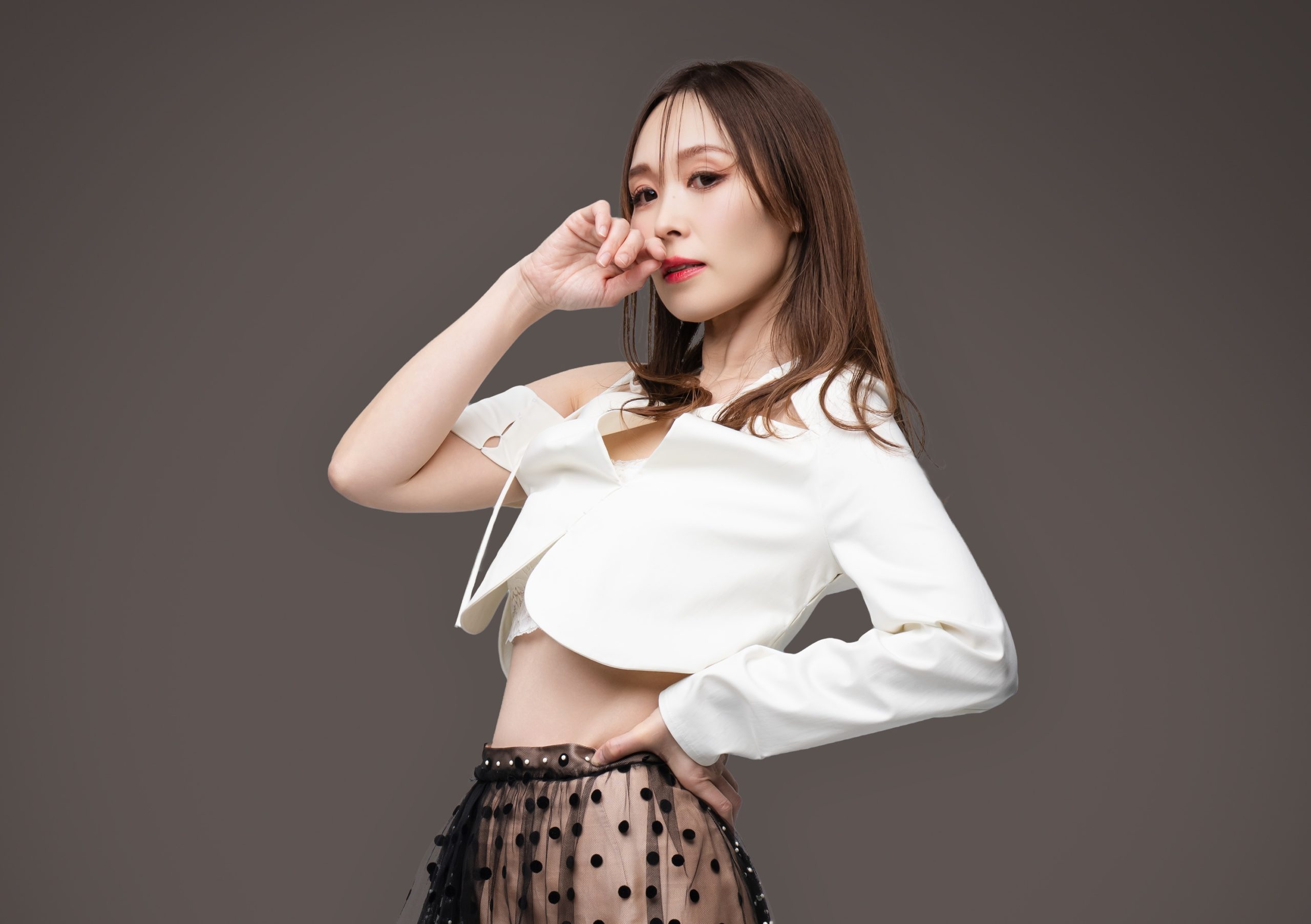 愛内里菜 愛内里菜