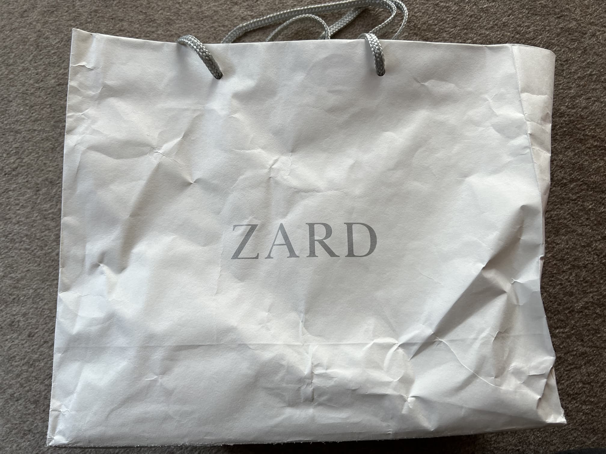 ZARDの紙袋
